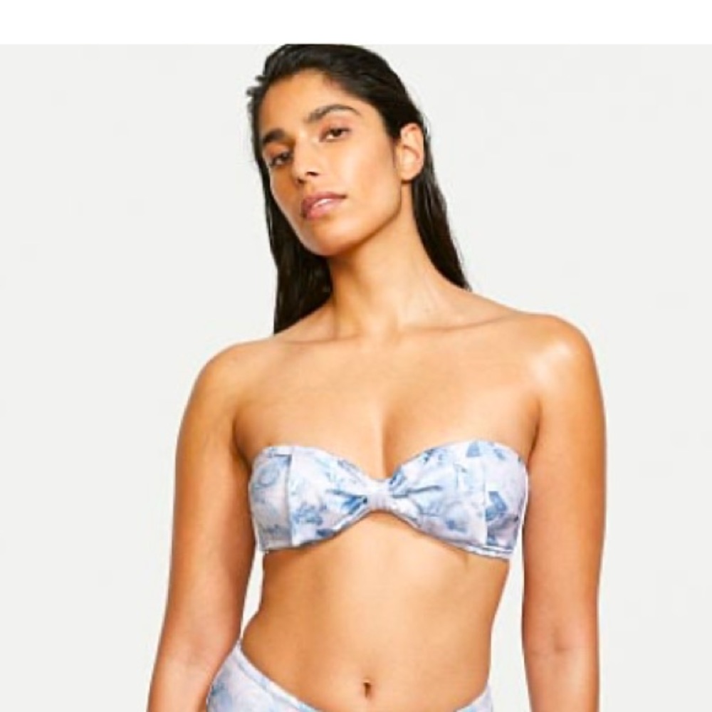 NWT Victoria’s Secret Bow Bandeau Bikini Top Size L